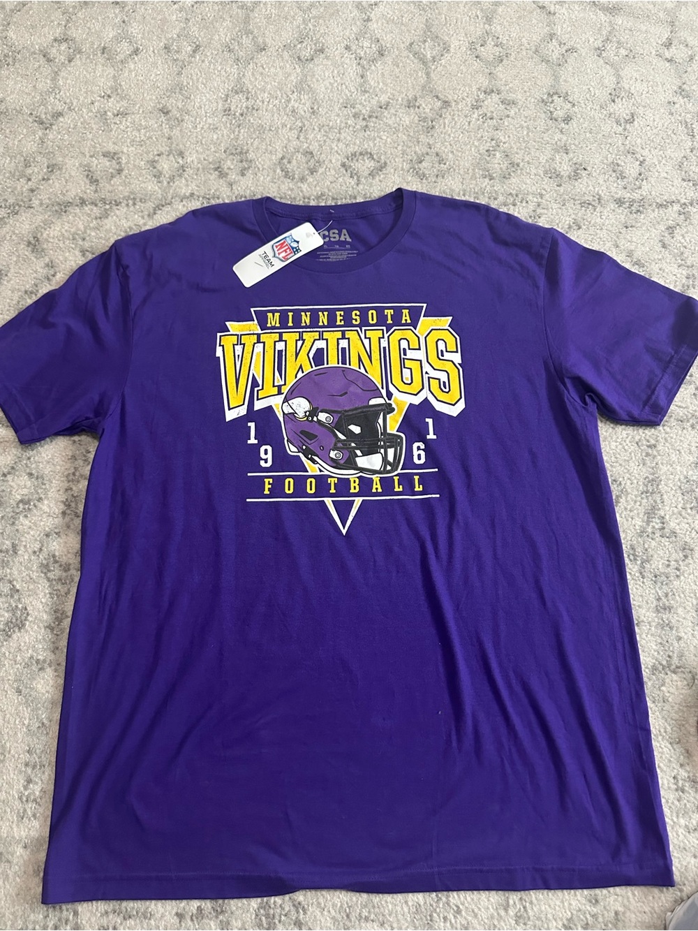 Minnesota Vikings Purple Graphic Tee, Size: 2XL